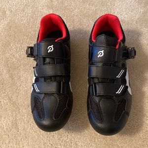 Peloton bike riding shoes womens sz 40 (fit like 8 - 8.5)